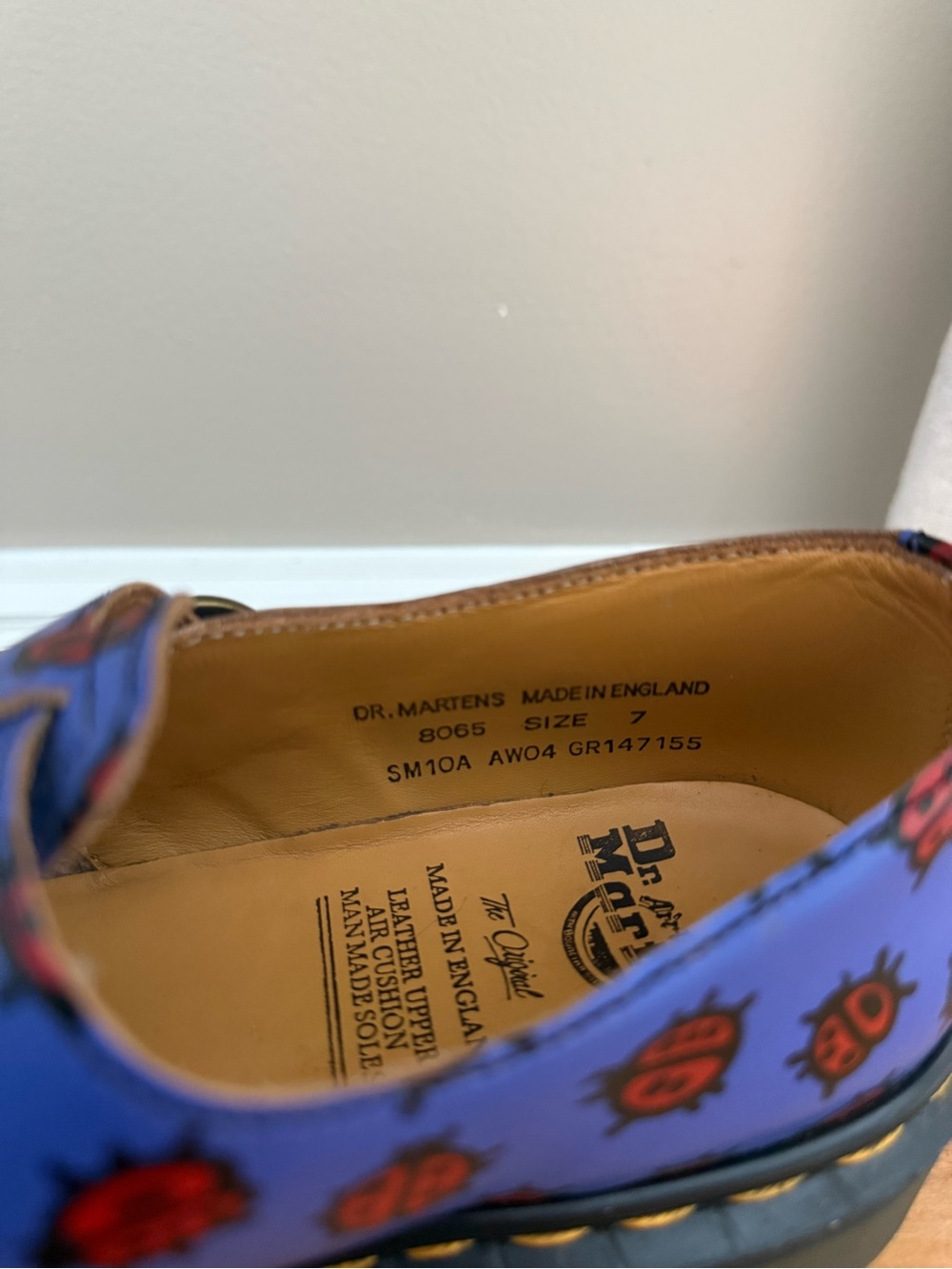 Dr. Martens Women’s Blue Leather Mary Jane Flats Ladybug Print Buckle Straps - Picture 3 of 7